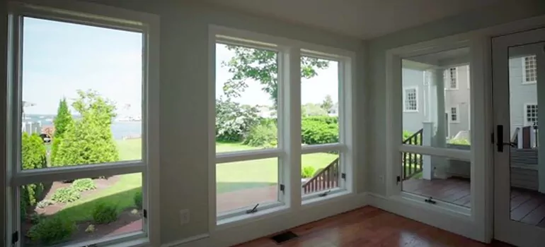Double-hung Window Repair in Jacksonville, FL